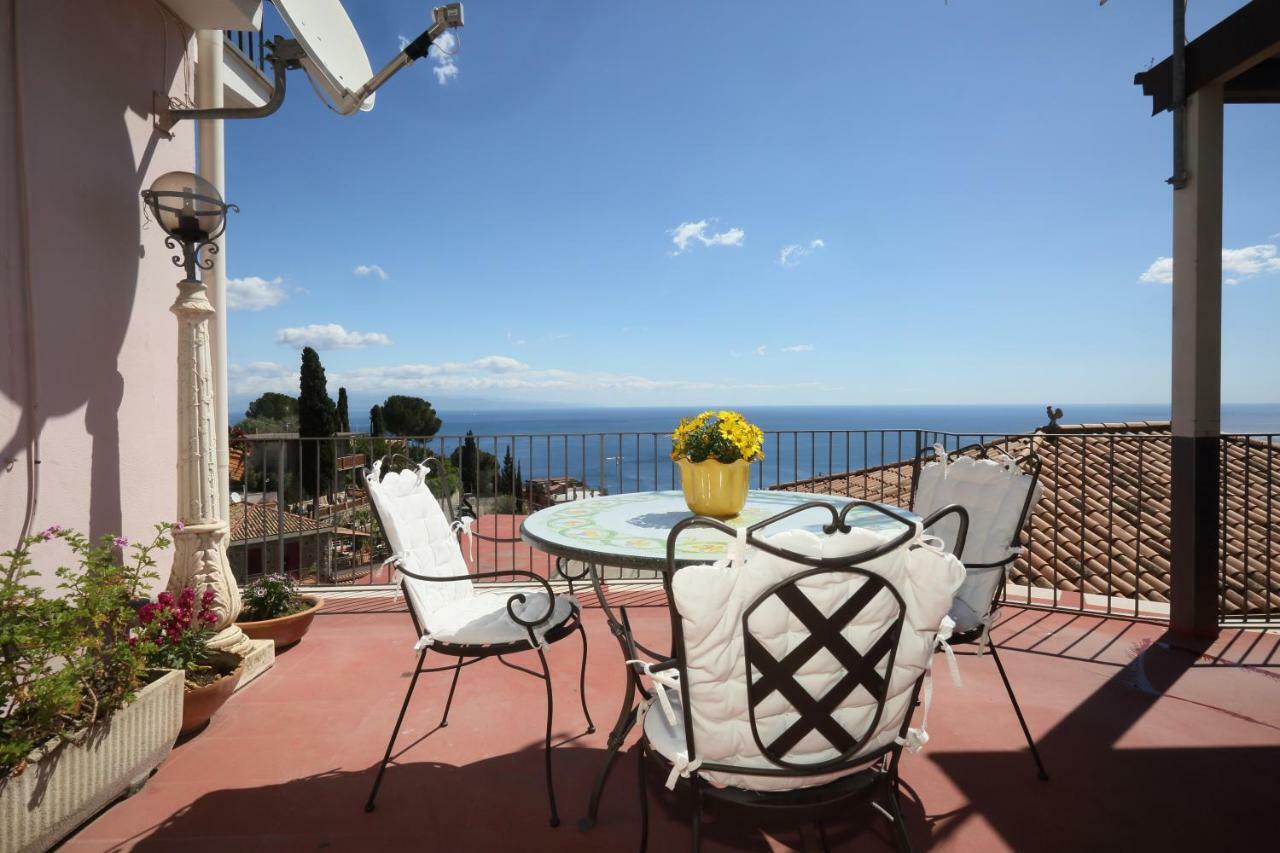 Willa Casa Rosy Taormina Zewnętrze zdjęcie